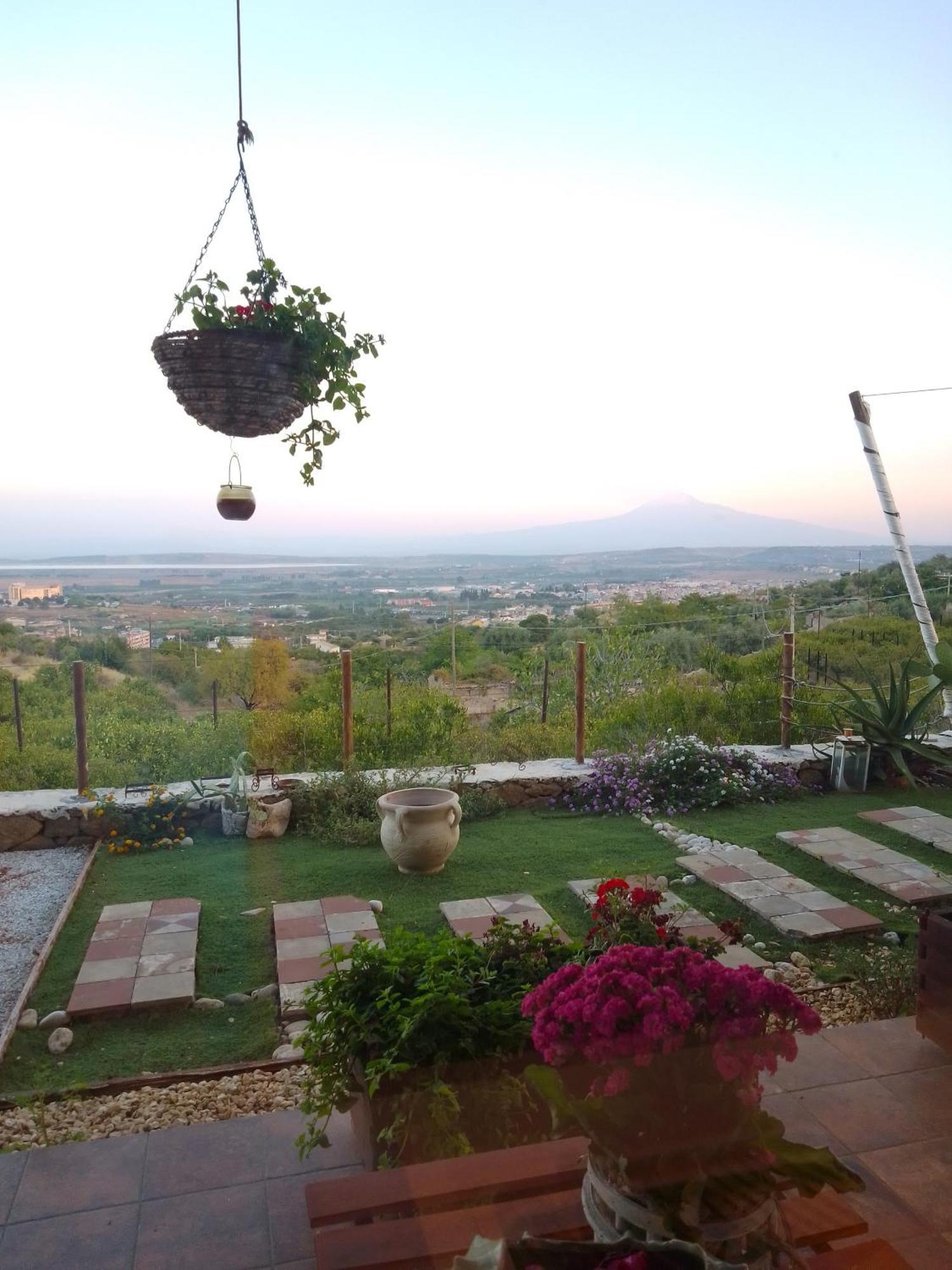 Affittacamere La Terrazza di Cirico' Carlentini Esterno foto