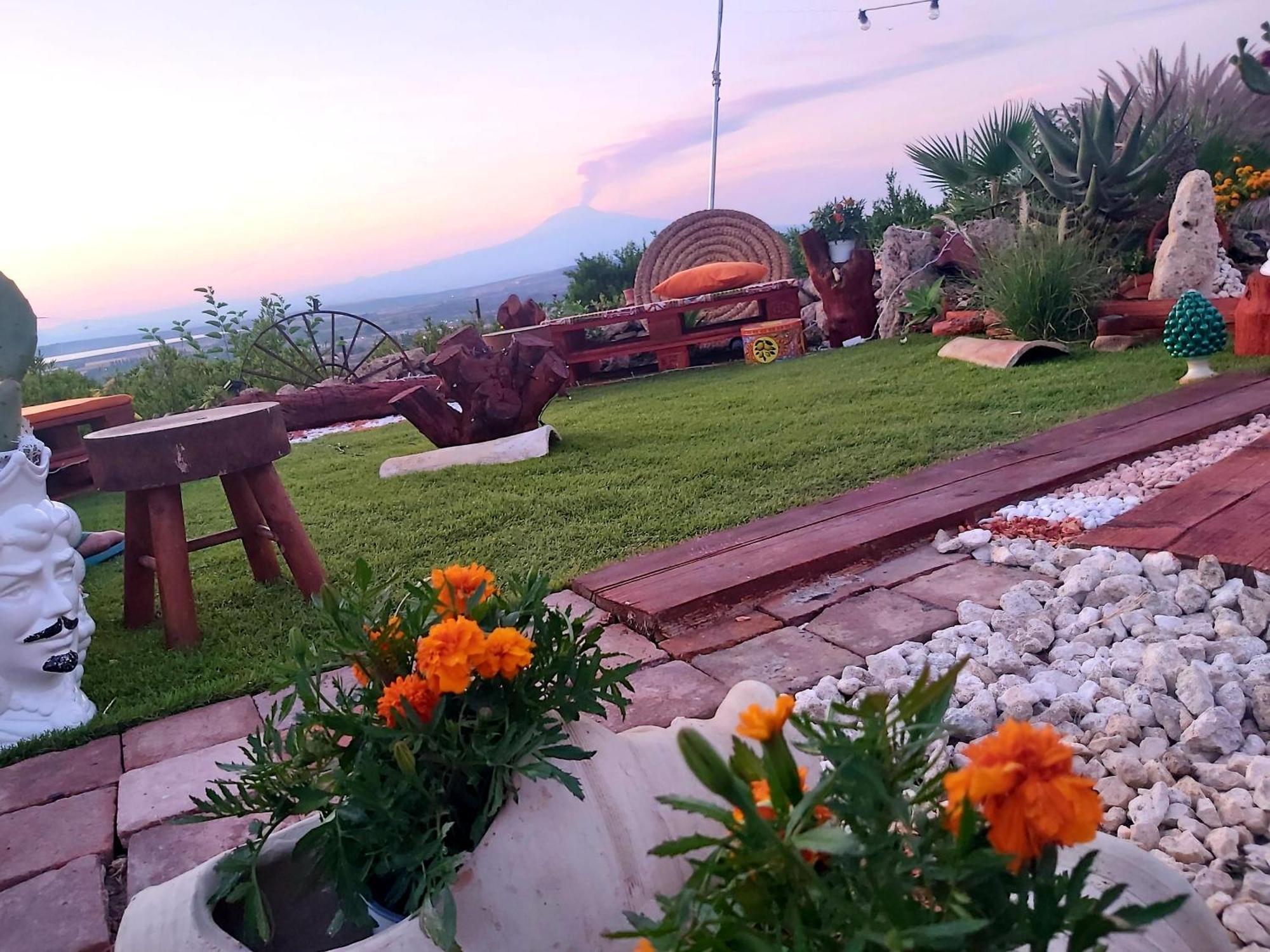 Affittacamere La Terrazza di Cirico' Carlentini Esterno foto